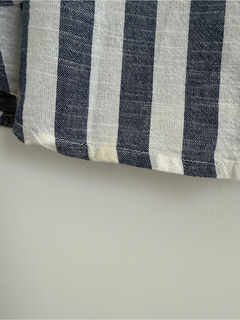 Bleu Bayou Striped Button-Up Shirt | Size XL | 100% Cotton - Picture 4 of 4